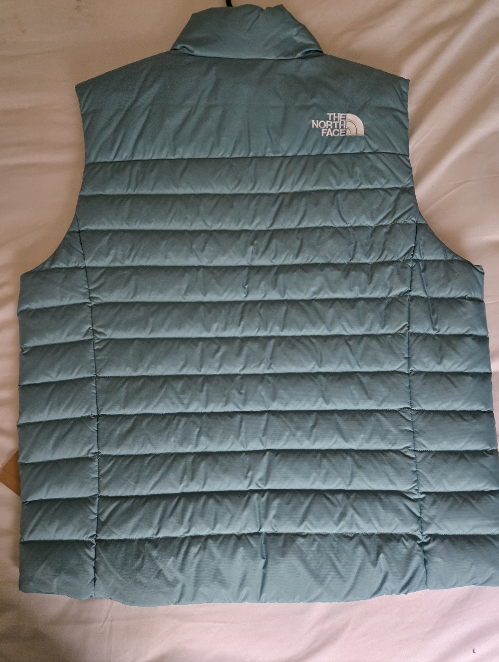 The North Face Aqua Quilted Down Vest - Picture 2 of 6
